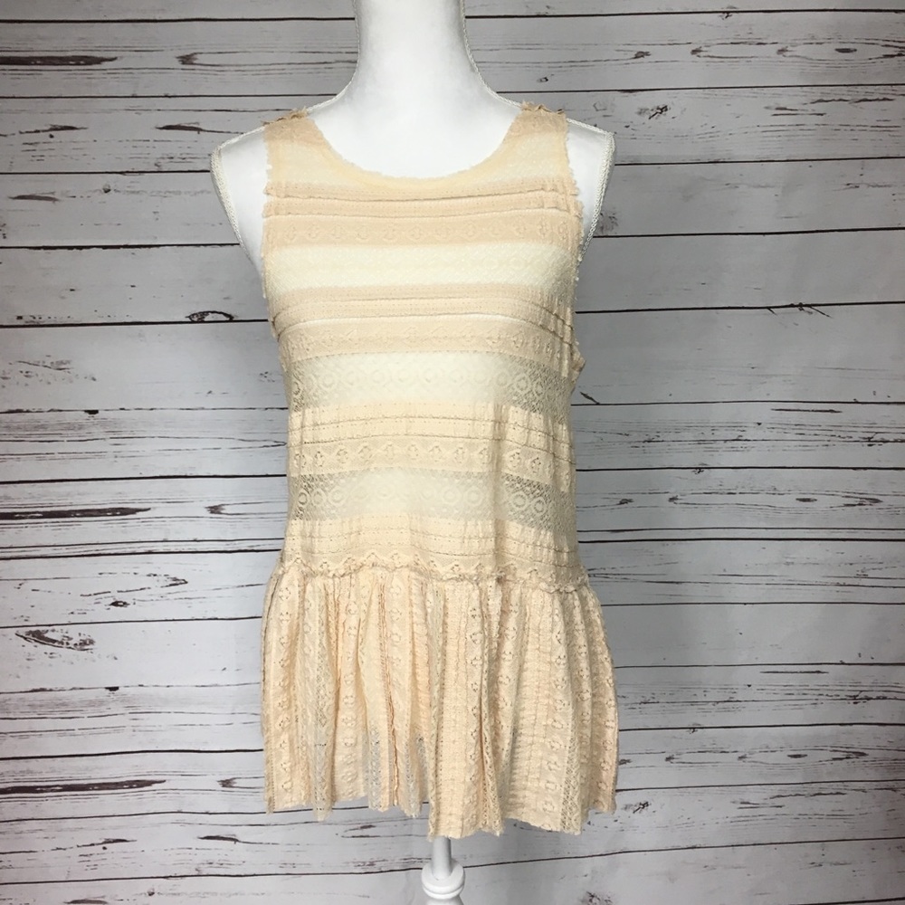 FREE PEOPLE • Small Cream Lace Peplum Tank Top EUC